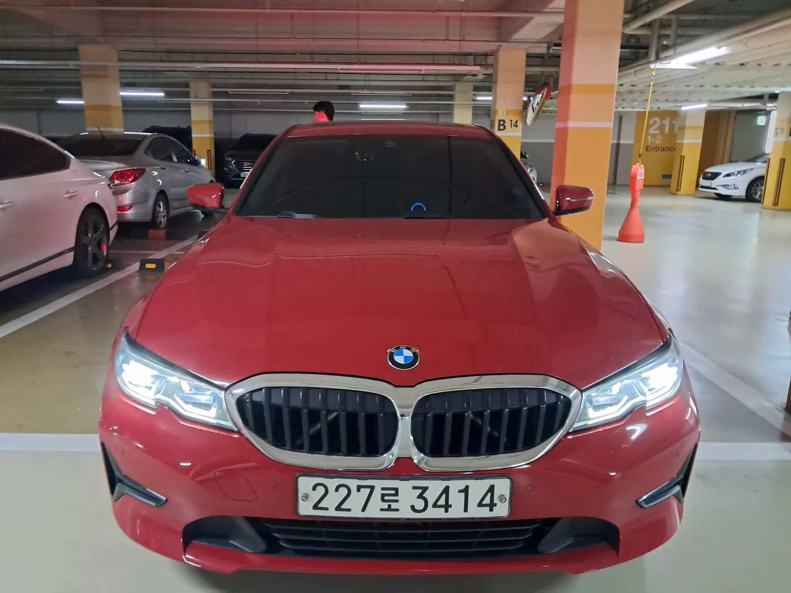 BMW Série 3 (G20) 320d 2019 — photo 1 sur 20