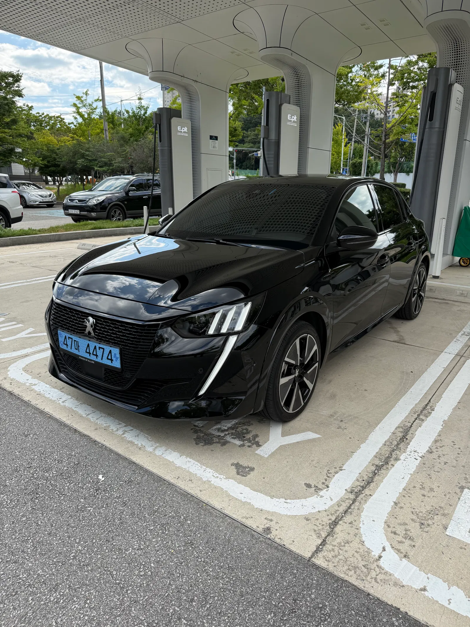 Peugeot e-208 2e génération GT 2022 — photo 1 sur 26