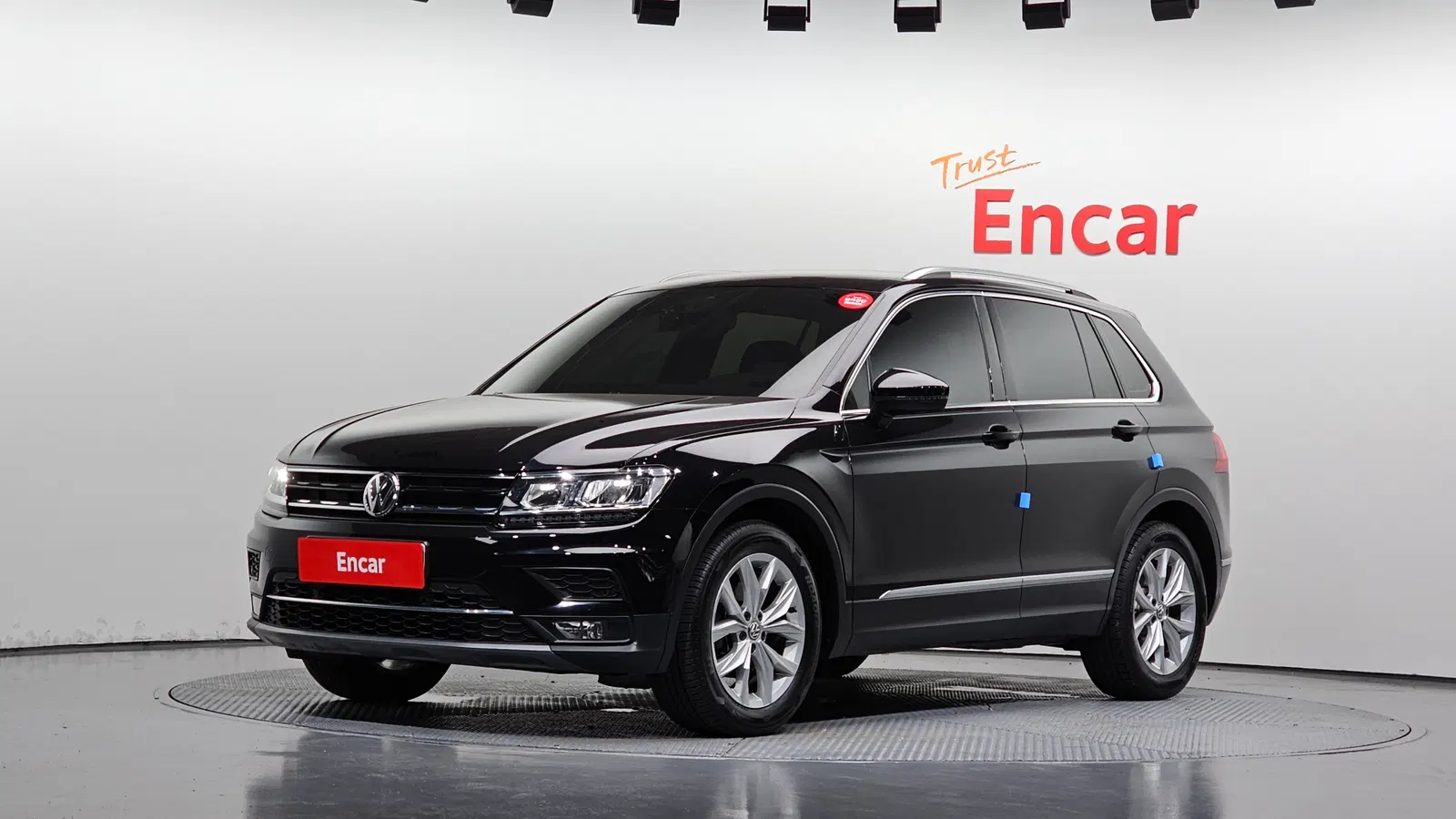 Volkswagen Tiguan 2e génération 2.0 TDI Premium 2020 — photo 1 sur 20