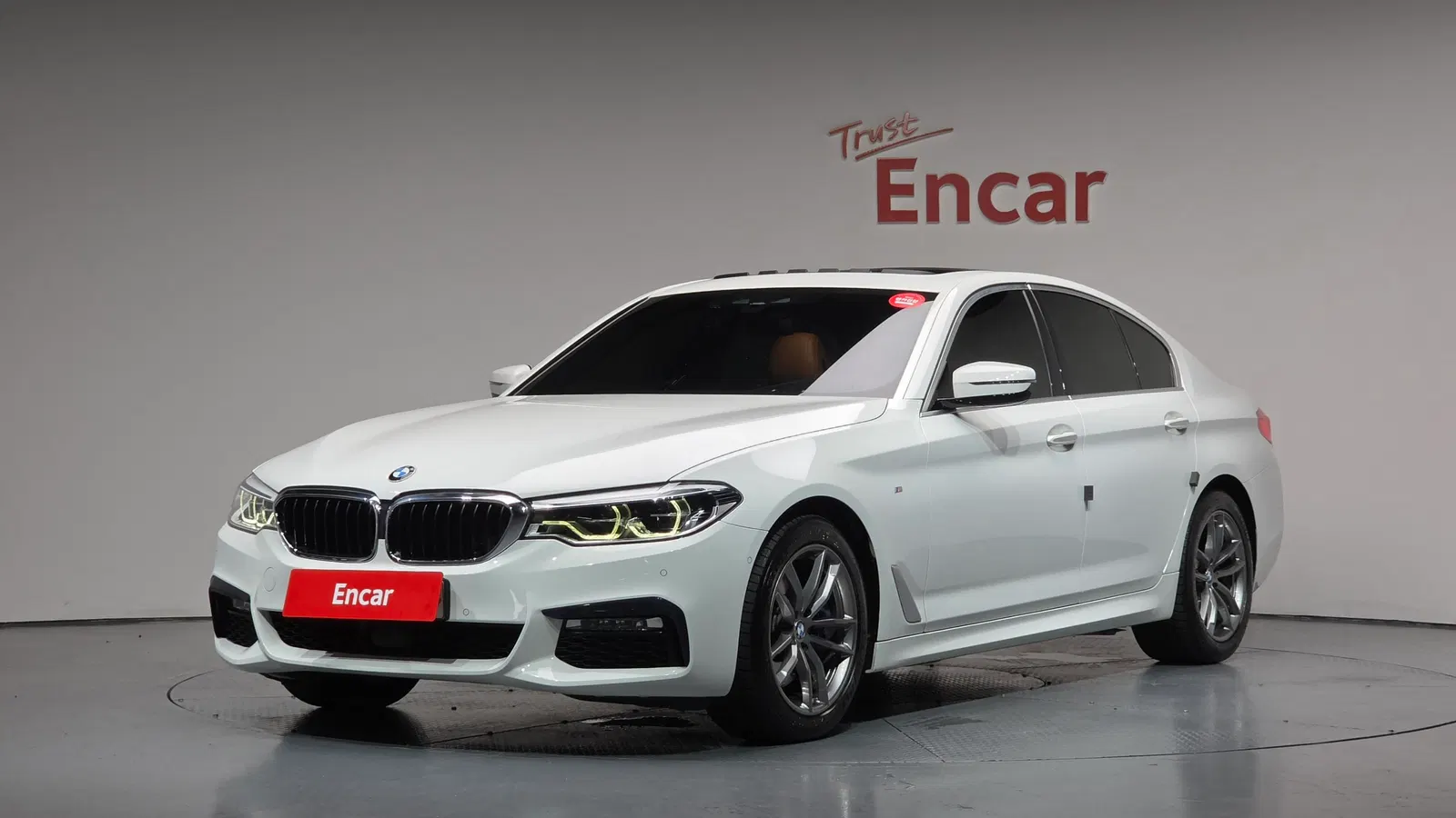 BMW Série 5 (G30) 530i M Sport 2018 — photo 1 sur 20