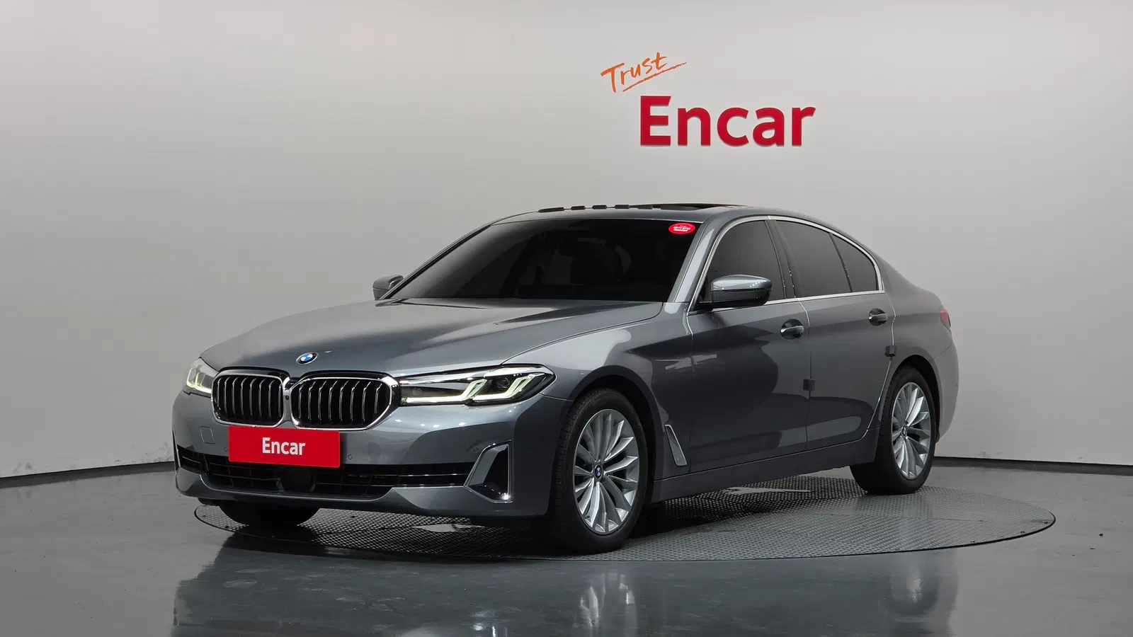 BMW Série 5 (G30) 523d Luxury 2023 — photo 1 sur 20