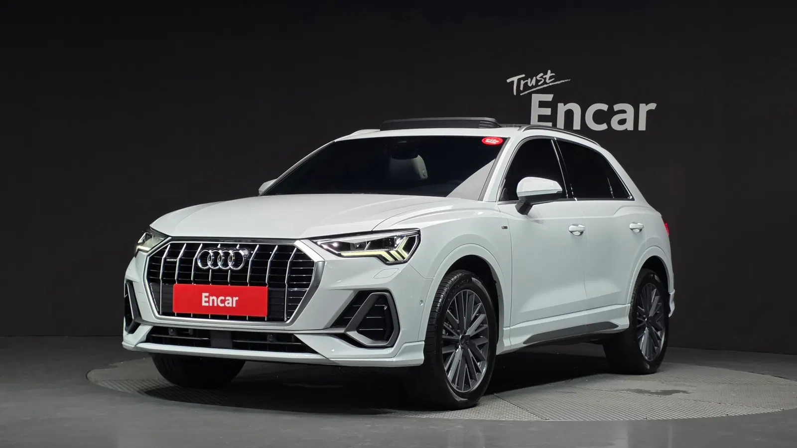 Audi Q3 (F3) 35 TDI Quattro Premium 2023 — photo 1 sur 36