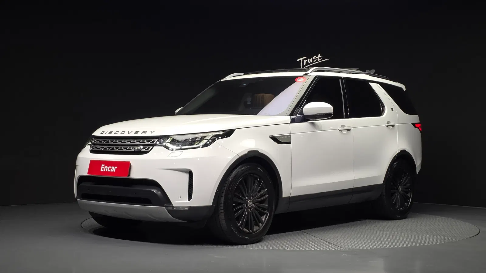 Land Rover Discovery 5 3.0 SD6 HSE Luxury 2019 — photo 1 sur 20