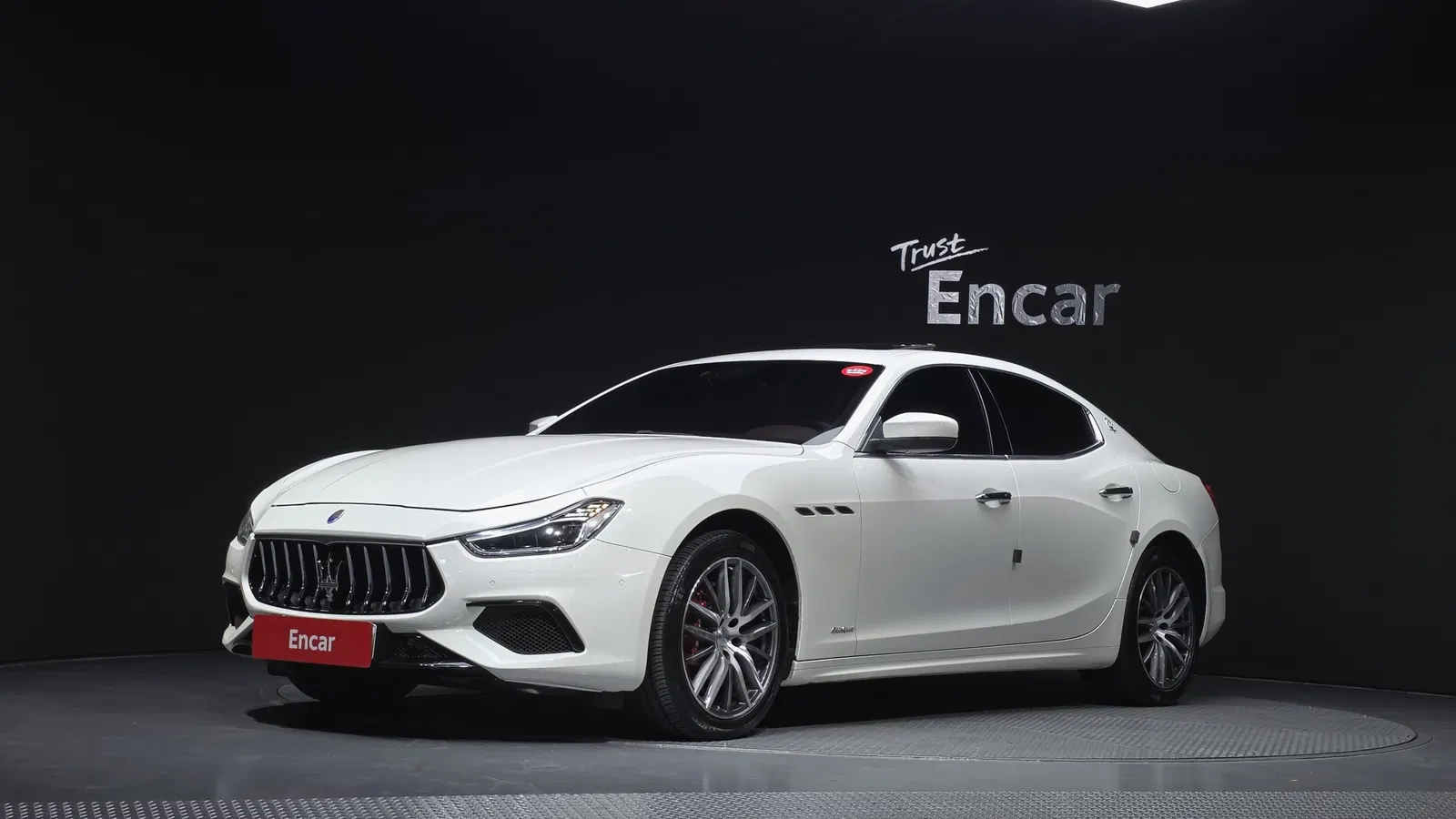 Maserati Ghibli 3.0 Diesel GranSport 2018 — photo 1 sur 34