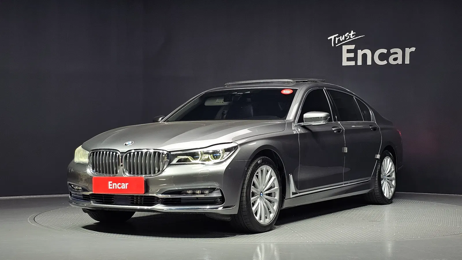 BMW Série 7 (G11) 740Li xDrive 2016 — photo 1 sur 20
