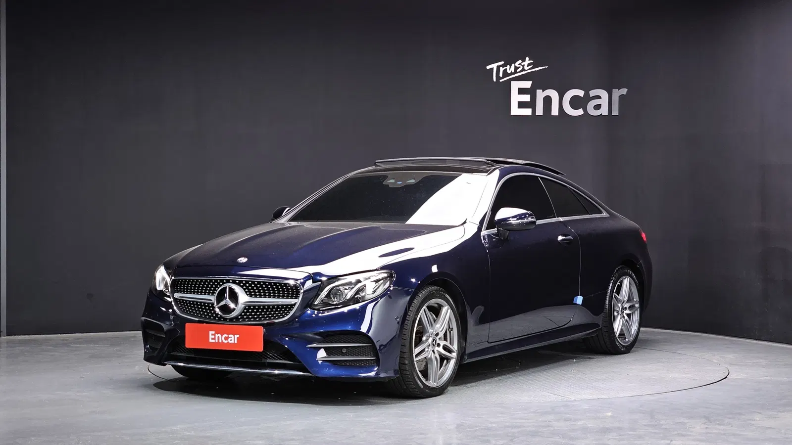 Mercedes-Benz Classe E E220d Coupé (W213) 2017 — photo 1 sur 30
