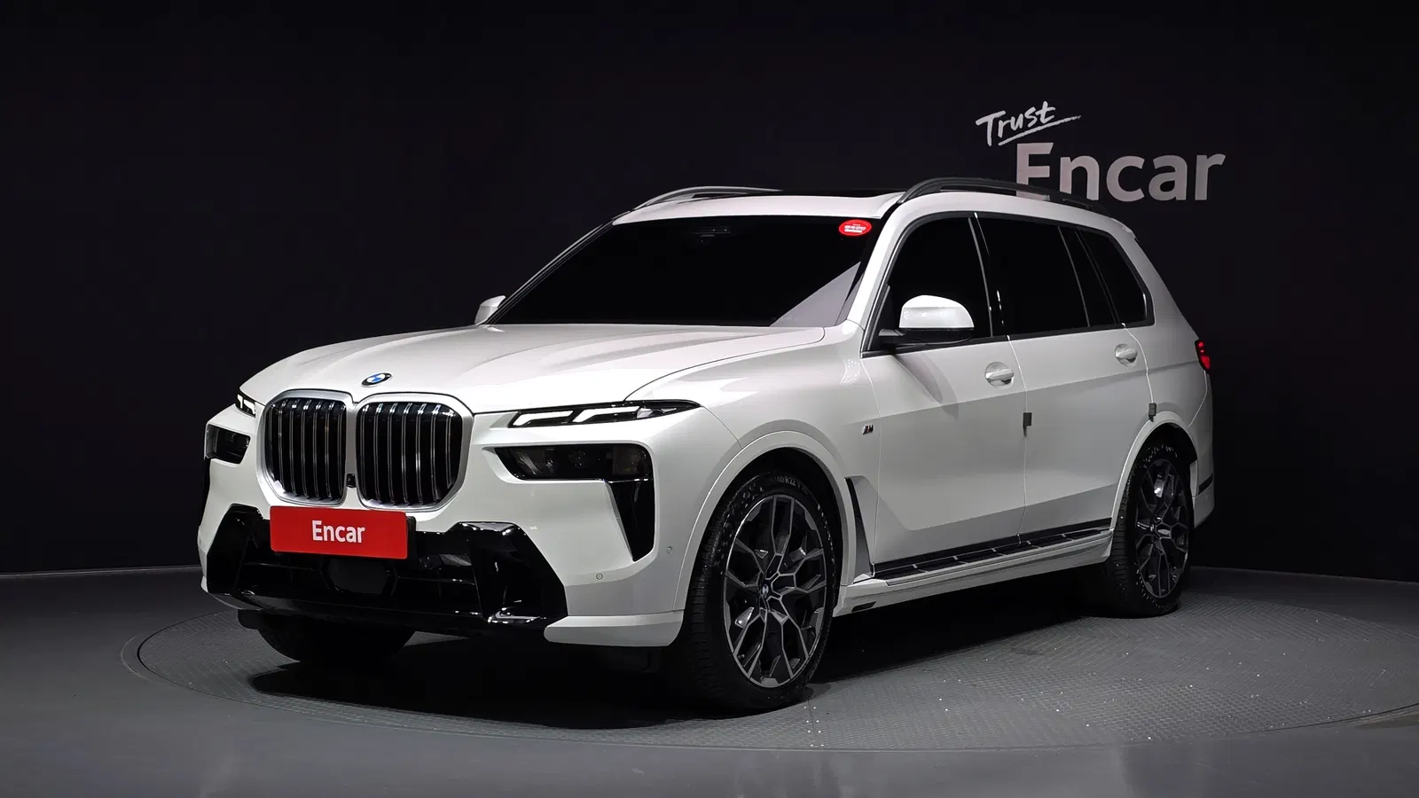 BMW X7 (G07) xDrive 40i M Sport 7 places 2024 — photo 1 sur 42