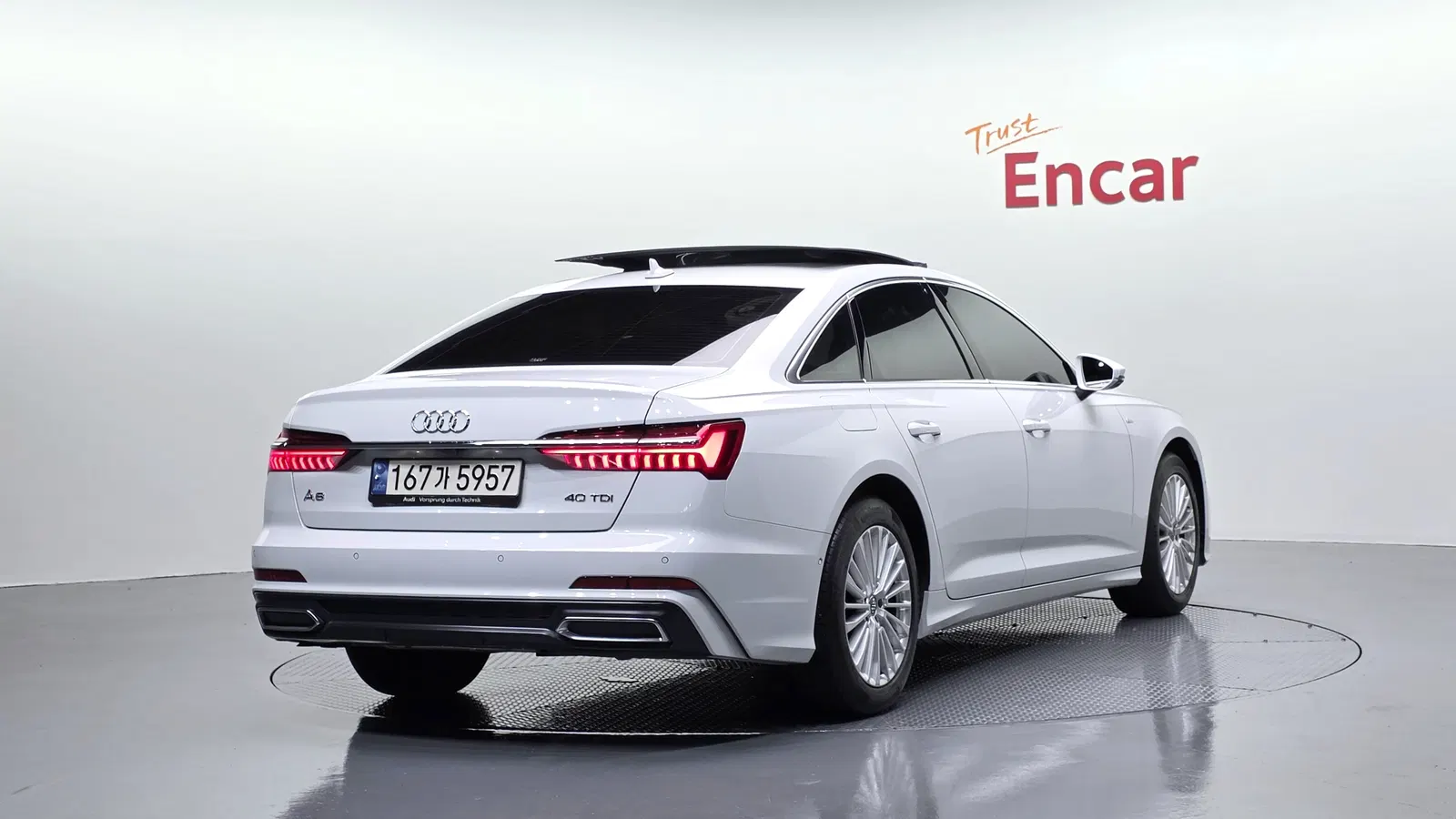 Audi A6 (C8) 40 TDI Premium 2020 — photo 1 sur 32