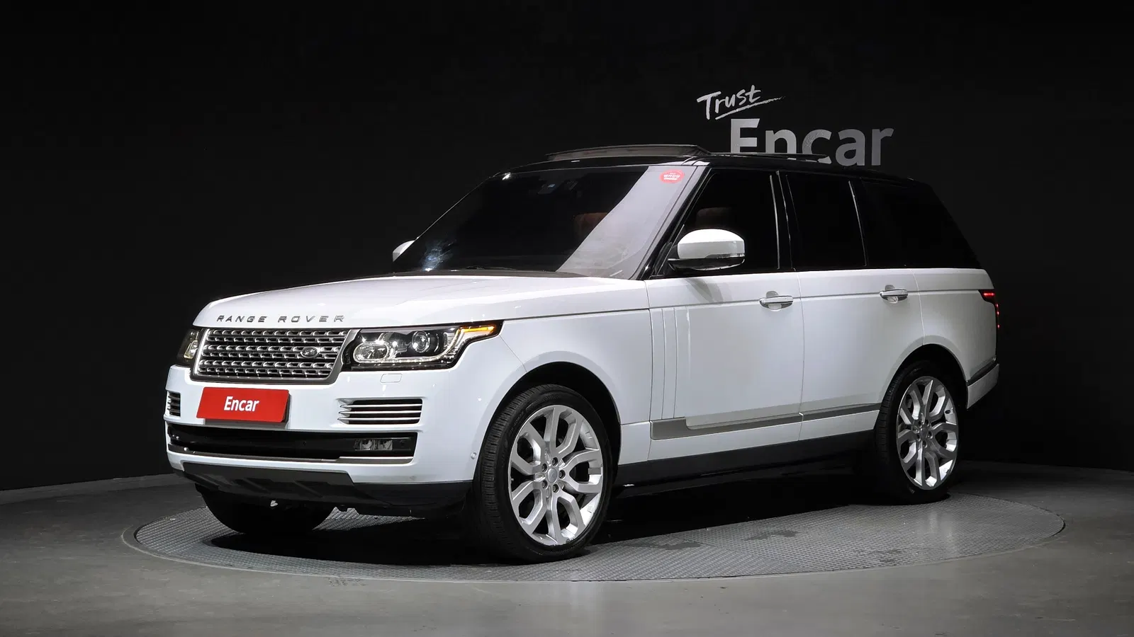 Land Rover Range Rover 4e génération 4.4 SDV8 AB Diesel 2016 — photo 1 sur 20