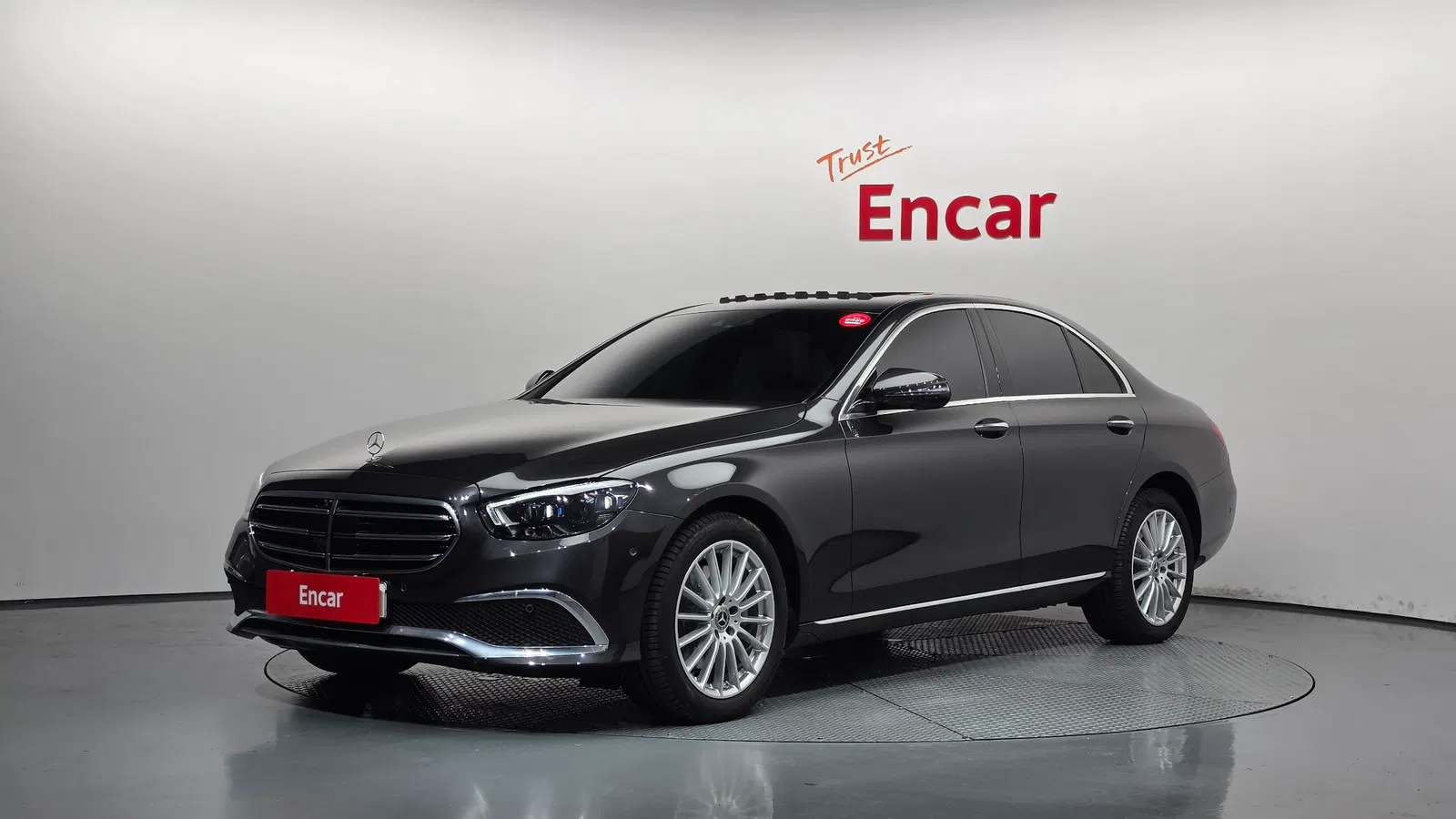 Mercedes-Benz Classe E E250 Exclusive (W213) 2023 — photo 1 sur 34