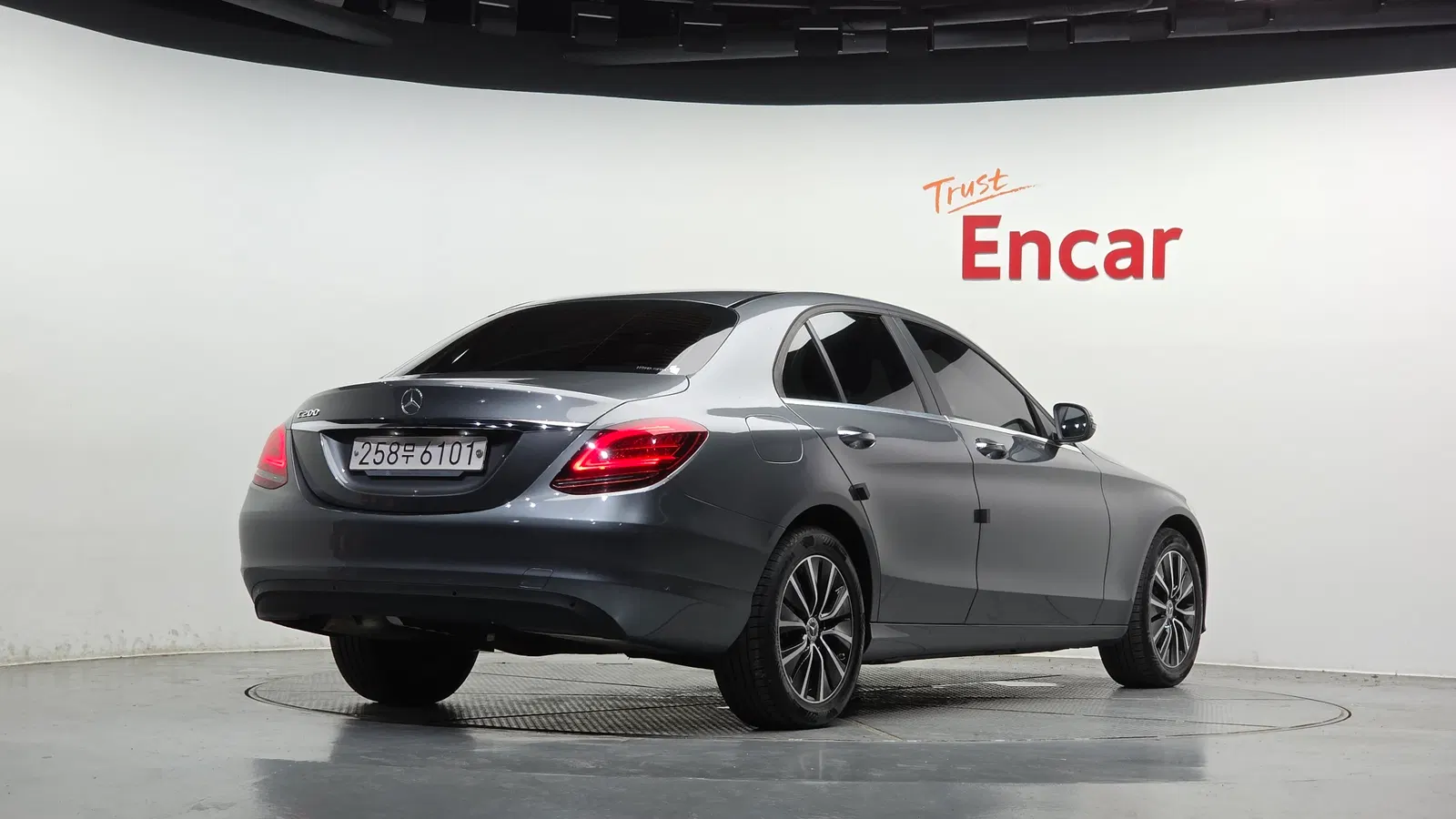 Mercedes-Benz Classe C C200 (W205) 2019 — photo 1 sur 30