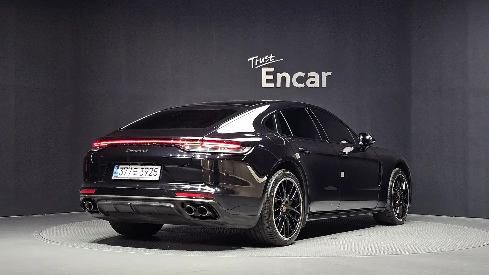 Porsche Panamera (971) 2.9 AWD 2023 — photo 1 sur 36