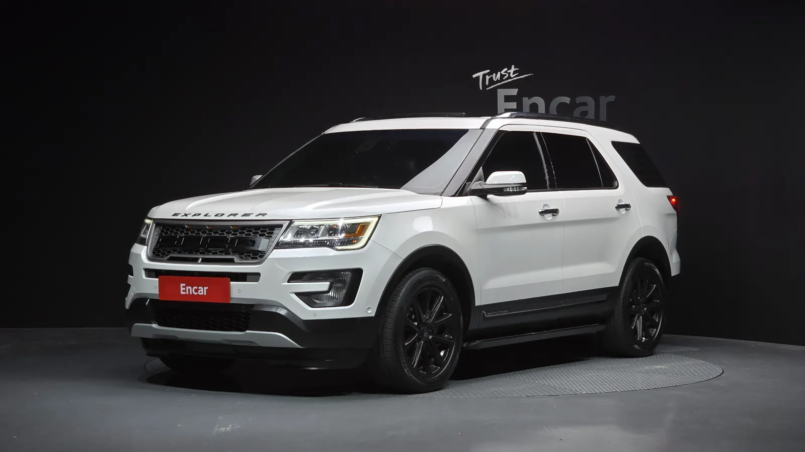 Ford Explorer 2.3 Limited 4WD 2017 — photo 1 sur 20