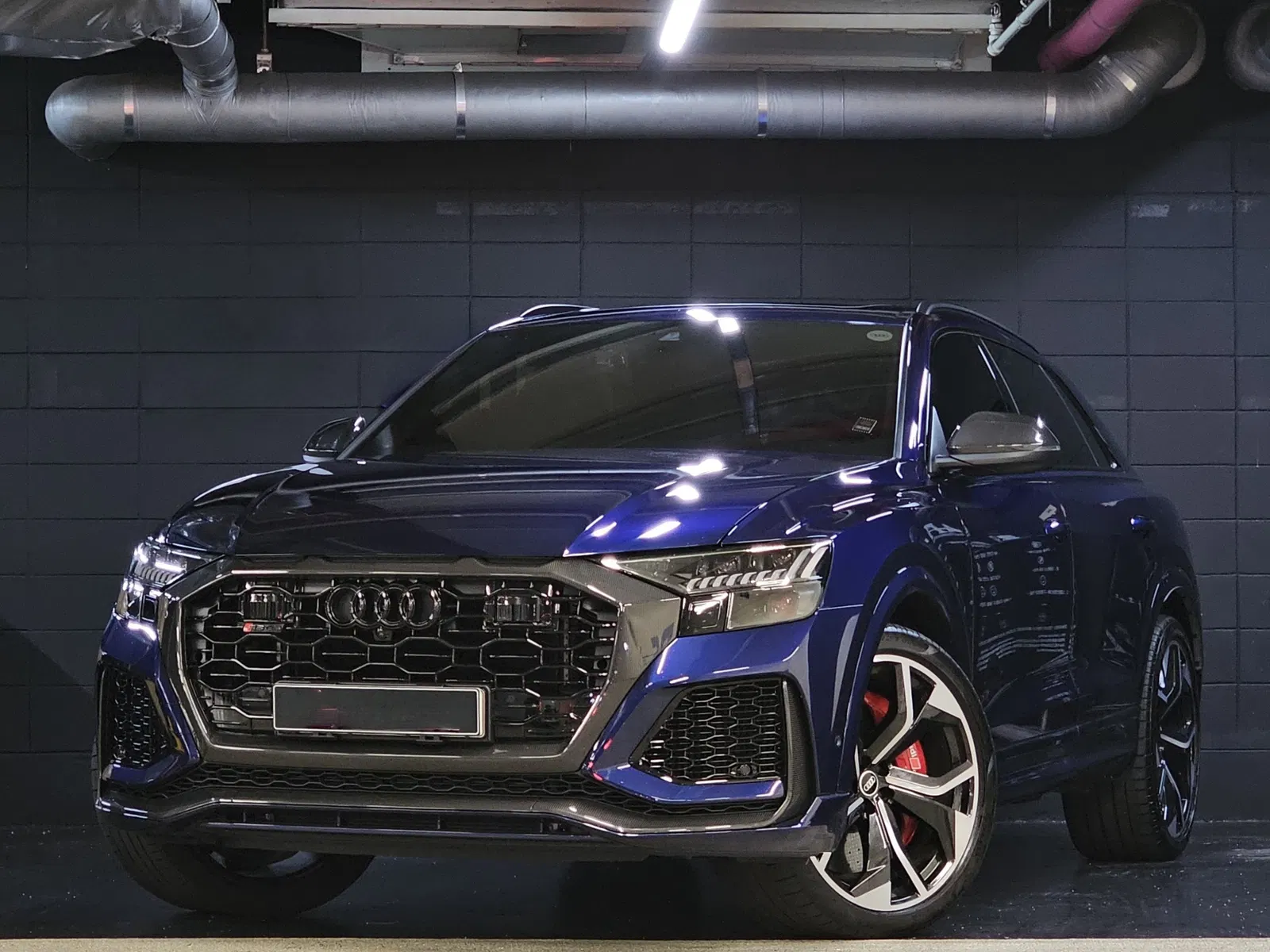 Audi RSQ8 (4M) 4.0 TFSI Quattro 2021 — photo 1 sur 26