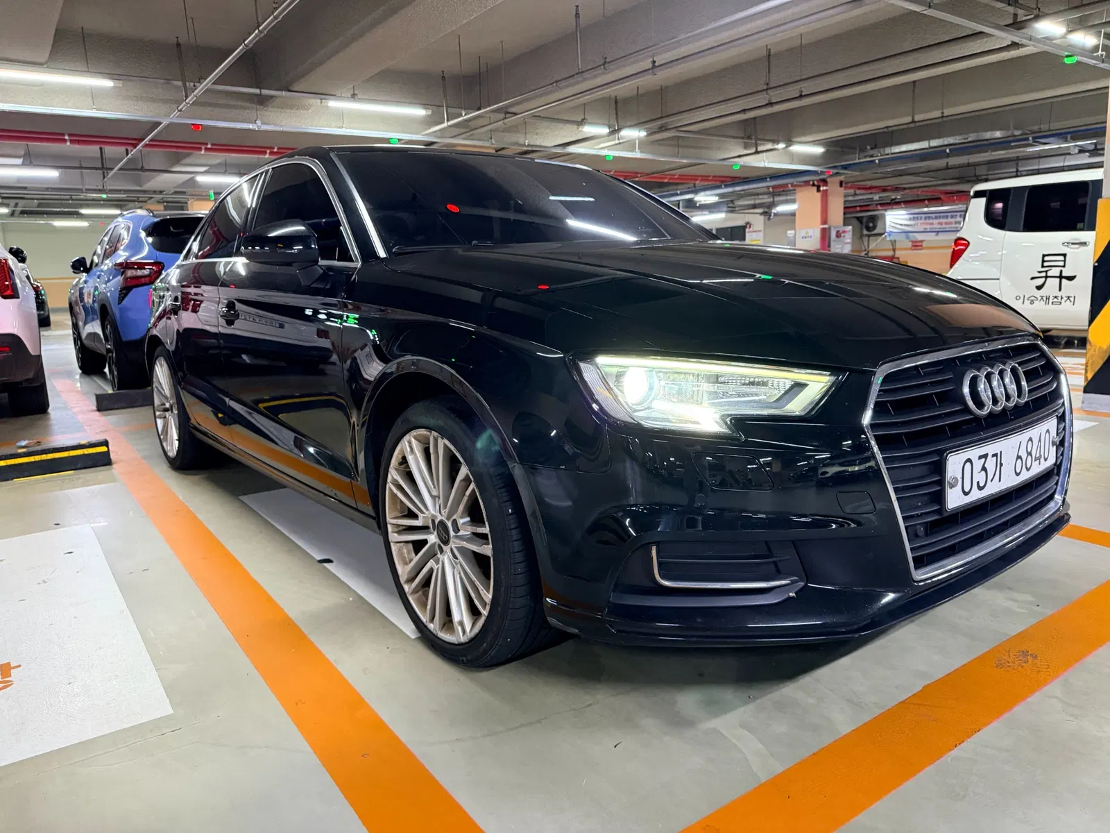 Audi A3 40 TFSI 2018 — photo 1 sur 18
