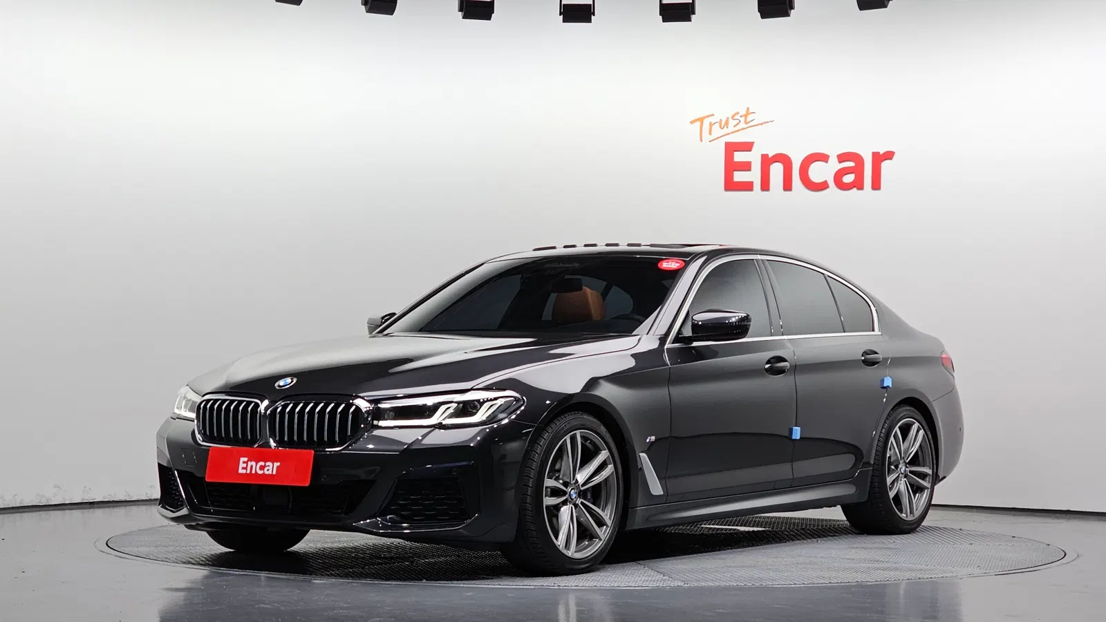 BMW Série 5 (G30) 520i M Sport 2021 — photo 1 sur 20