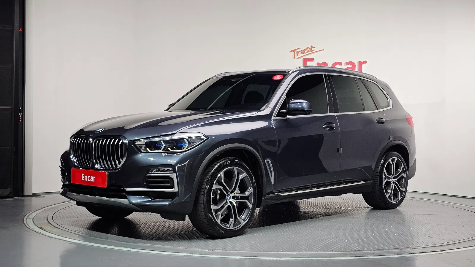 BMW X5 (G05) xDrive 40i xLine 2021 — photo 1 sur 34