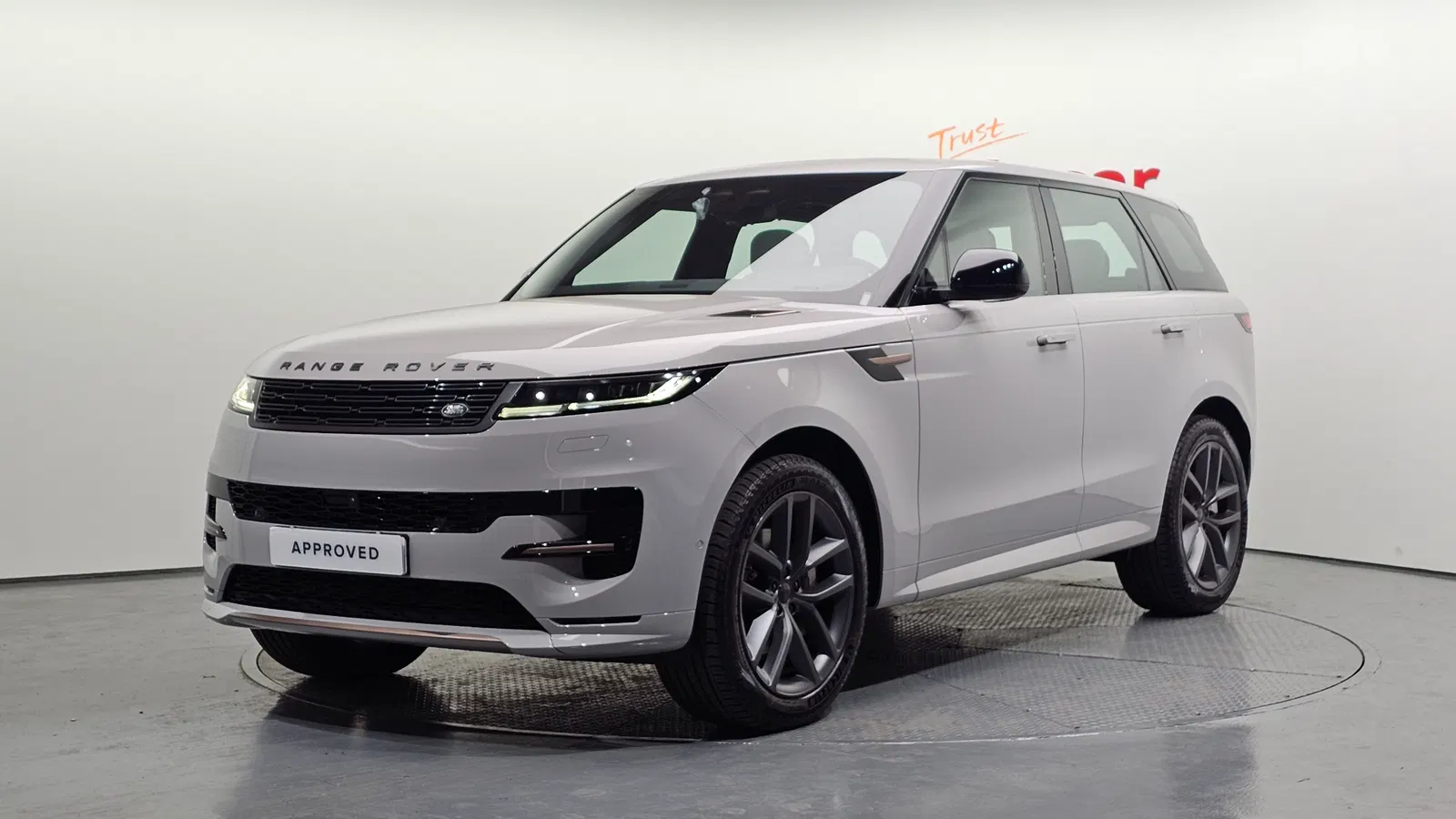 Land Rover Range Rover Sport 3e génération P360 HSE Dynamic 2026 — photo 1 sur 20