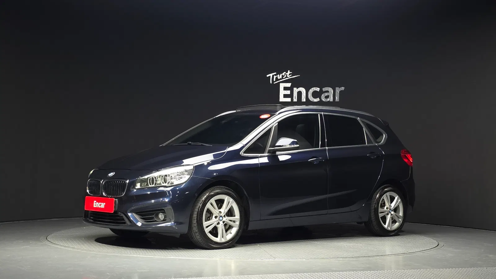 BMW Série 2 Active Tourer (F45) Joy 2018 — photo 1 sur 26