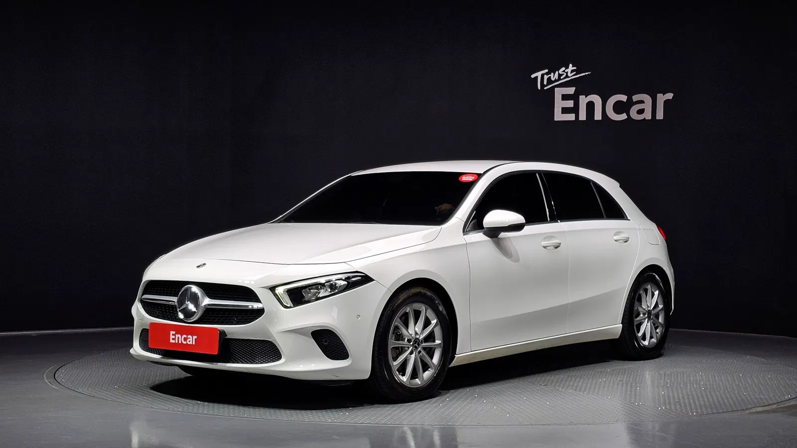 Mercedes-Benz Classe A A220 5 portes (W177) 2019 — photo 1 sur 30