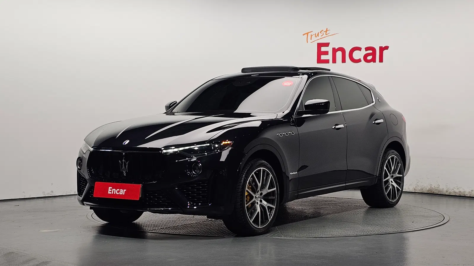 Maserati Levante 3.0 S AWD GranSport 2019 — photo 1 sur 42