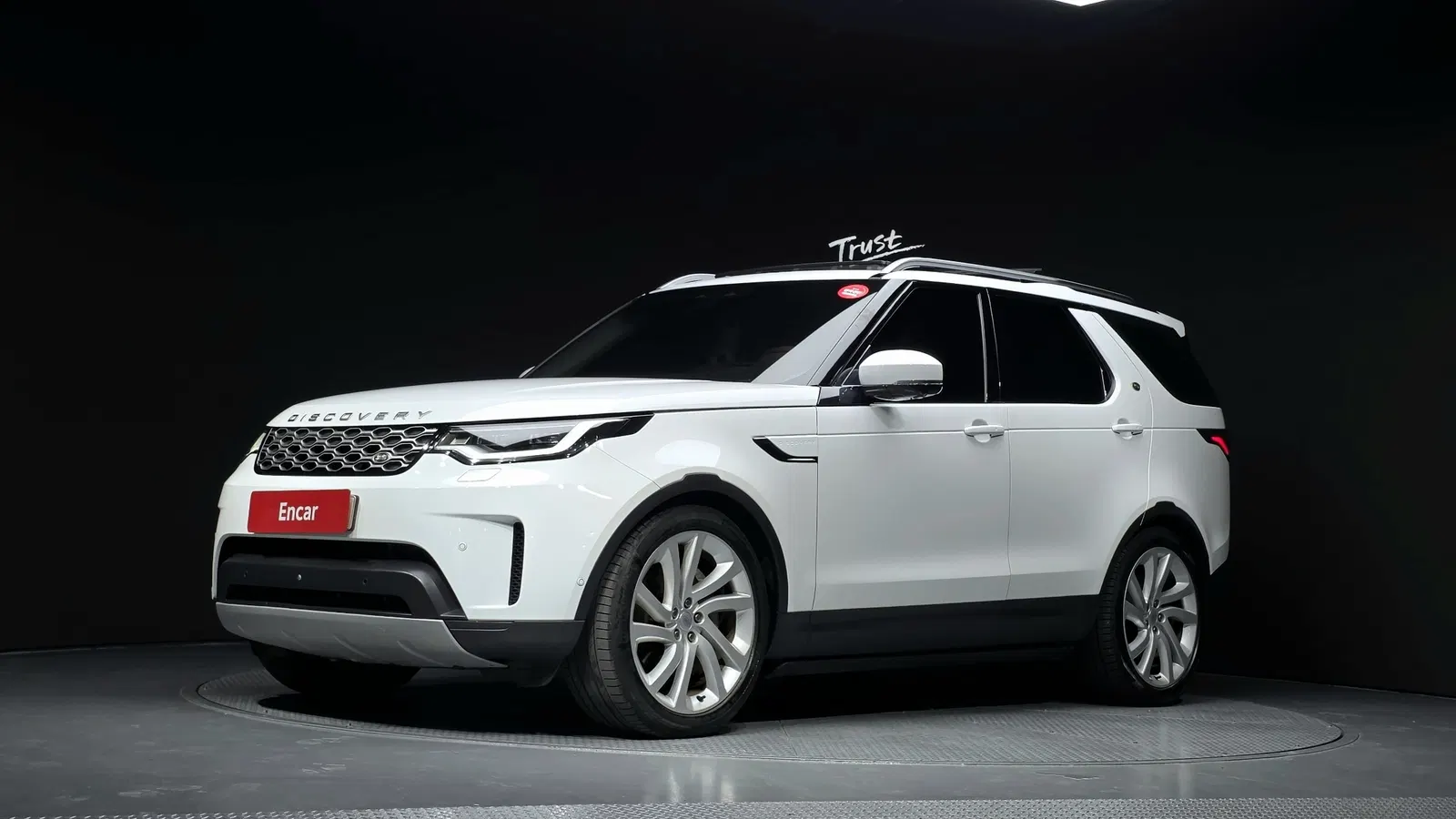 Land Rover Discovery 5 D300 HSE 2022 — photo 1 sur 38
