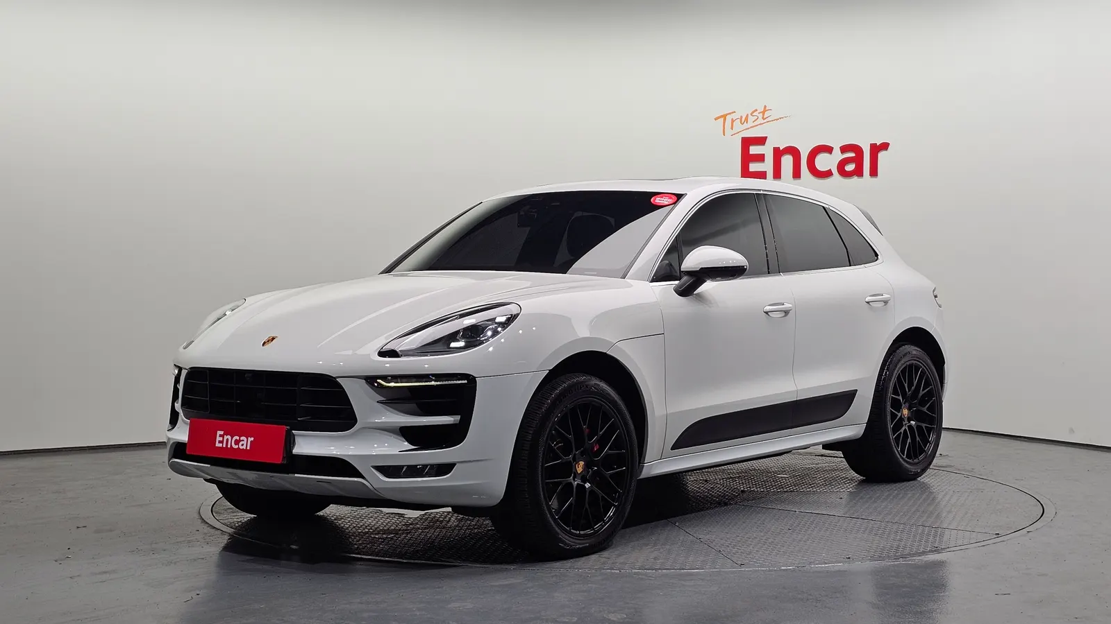 Porsche Macan 3.0 GTS 2018 — photo 1 sur 34