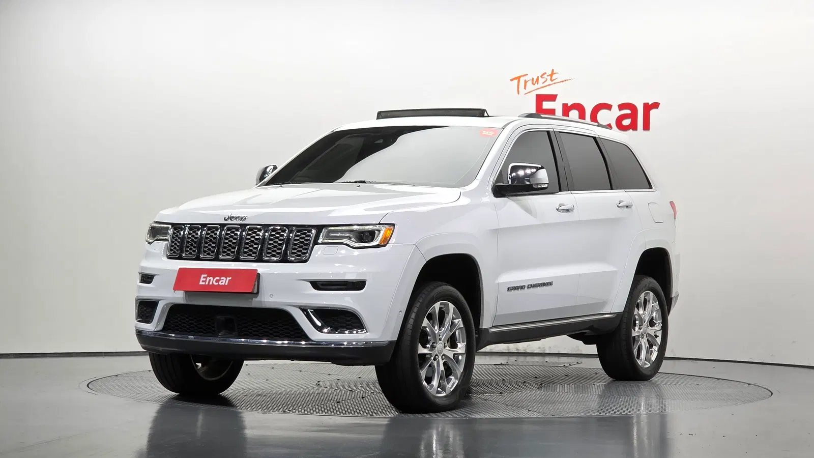 Jeep Grand Cherokee 3.6 Summit 2019 — photo 1 sur 20