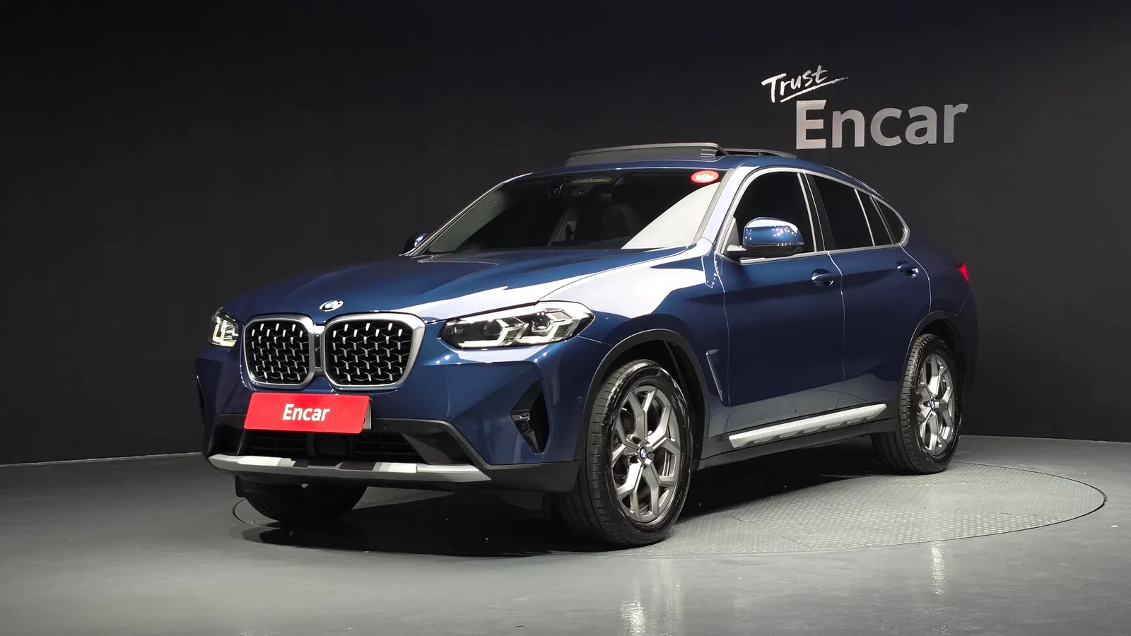 BMW X4 (G02) xDrive20i xLine 2023 — photo 1 sur 38