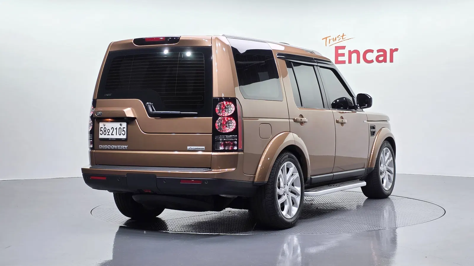 Land Rover Discovery 4 3.0 SDV6 Landmark Edition 2016 — photo 1 sur 37