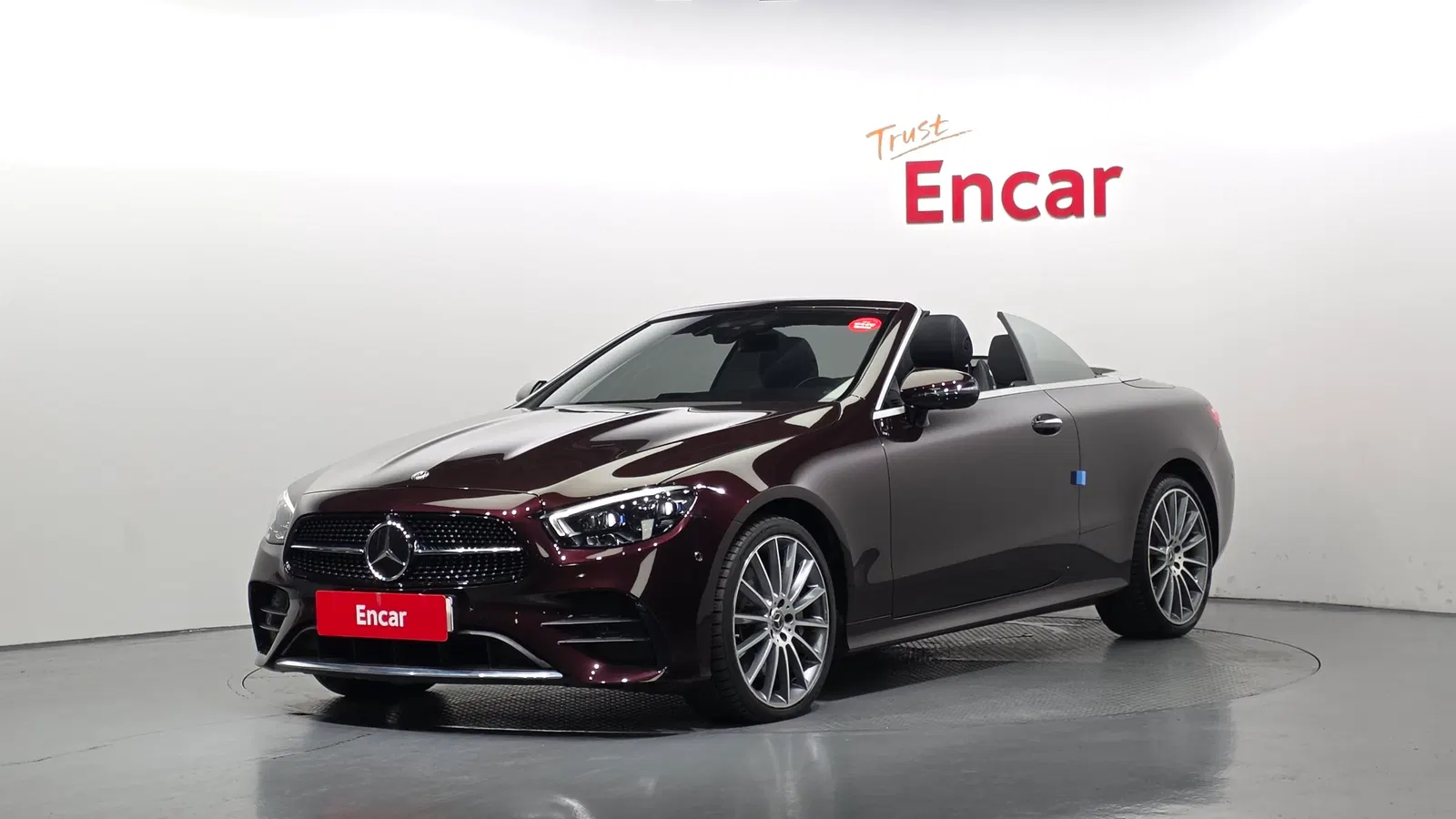 Mercedes-Benz Classe E E450 4MATIC Cabriolet (W213) 2021 — photo 1 sur 34