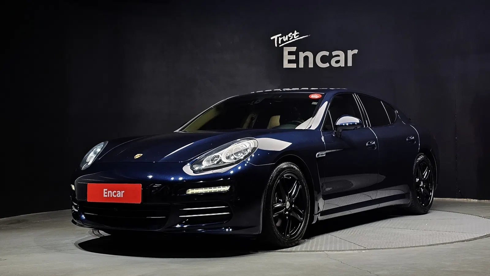 Porsche Panamera 3.6 AWD Edition 2016 — photo 1 sur 20