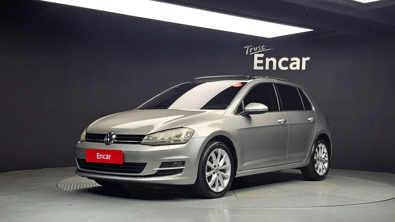 Volkswagen Golf 7e génération 2.0 TDI 2015 — photo 1 sur 26