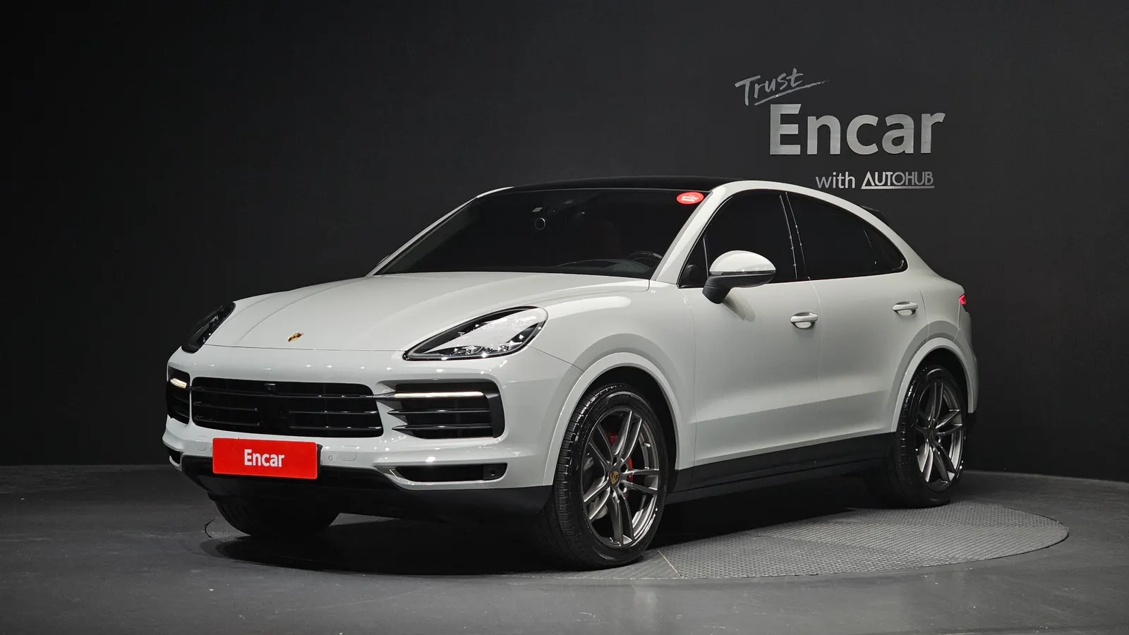 Porsche Cayenne (PO536) 3.0 Coupé 2020 — photo 1 sur 42