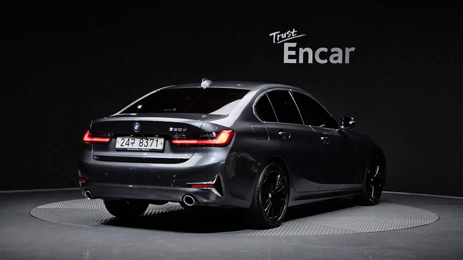 BMW Série 3 (G20) 320d Luxury 2019 — photo 1 sur 31