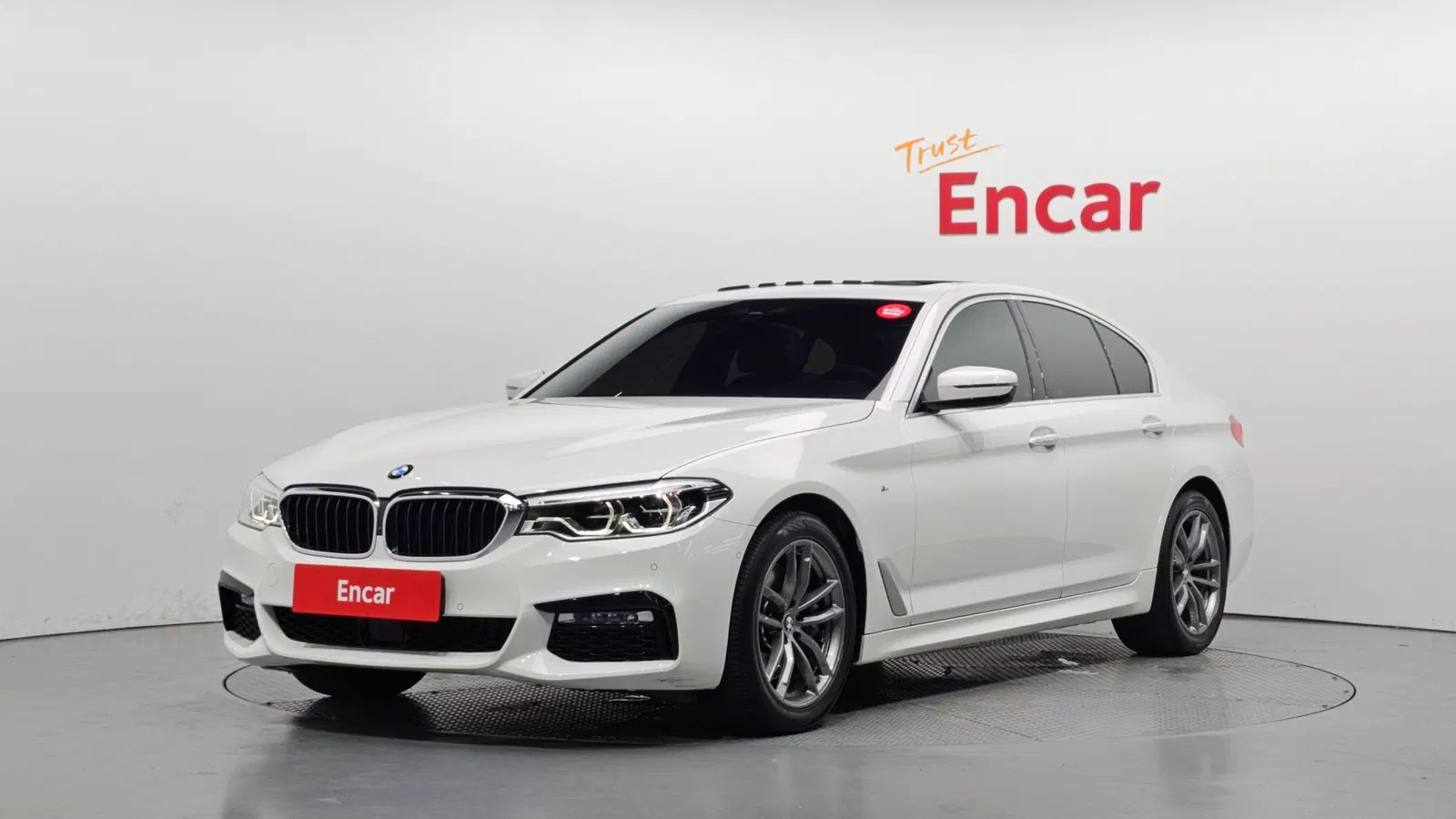 BMW Série 5 (G30) 530i M Sport Plus 2018 — photo 1 sur 35