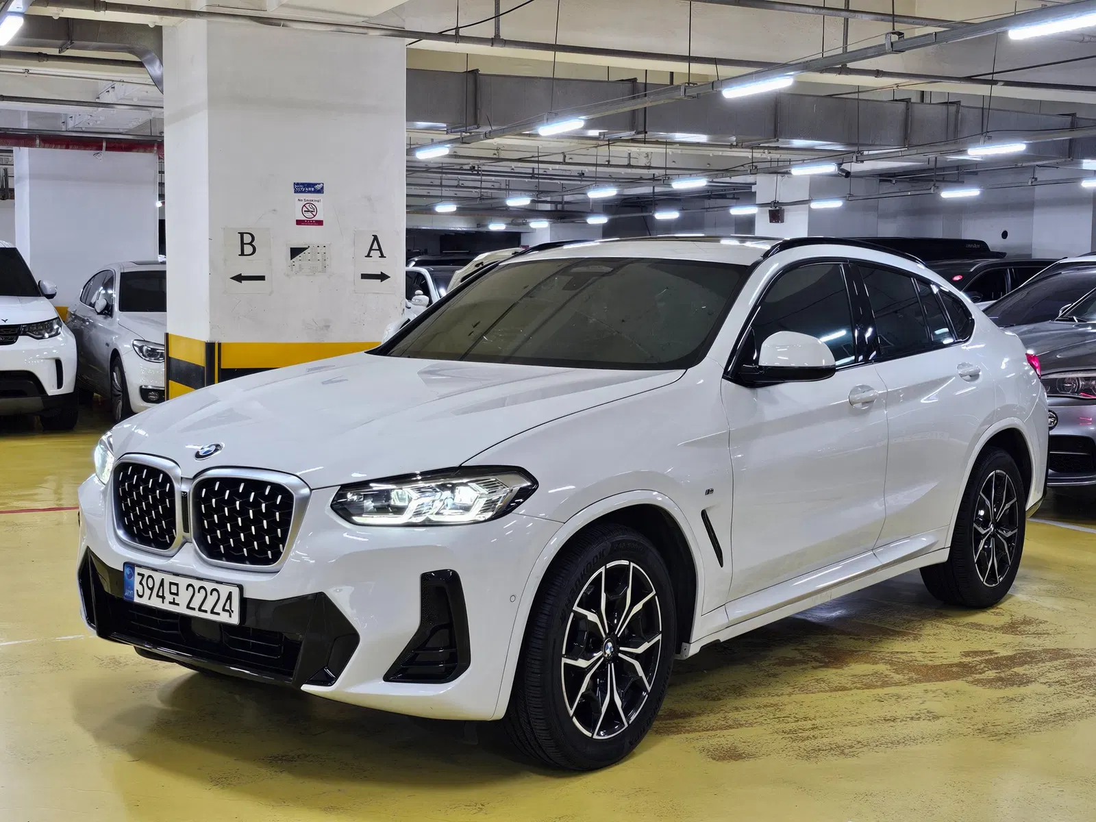 BMW X4 (G02) xDrive20i M Sport 2022 — photo 1 sur 26