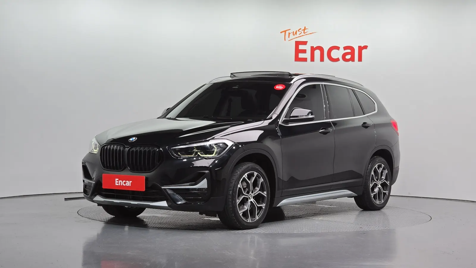 BMW X1 (F48) xDrive 18d xLine 2021 — photo 1 sur 31
