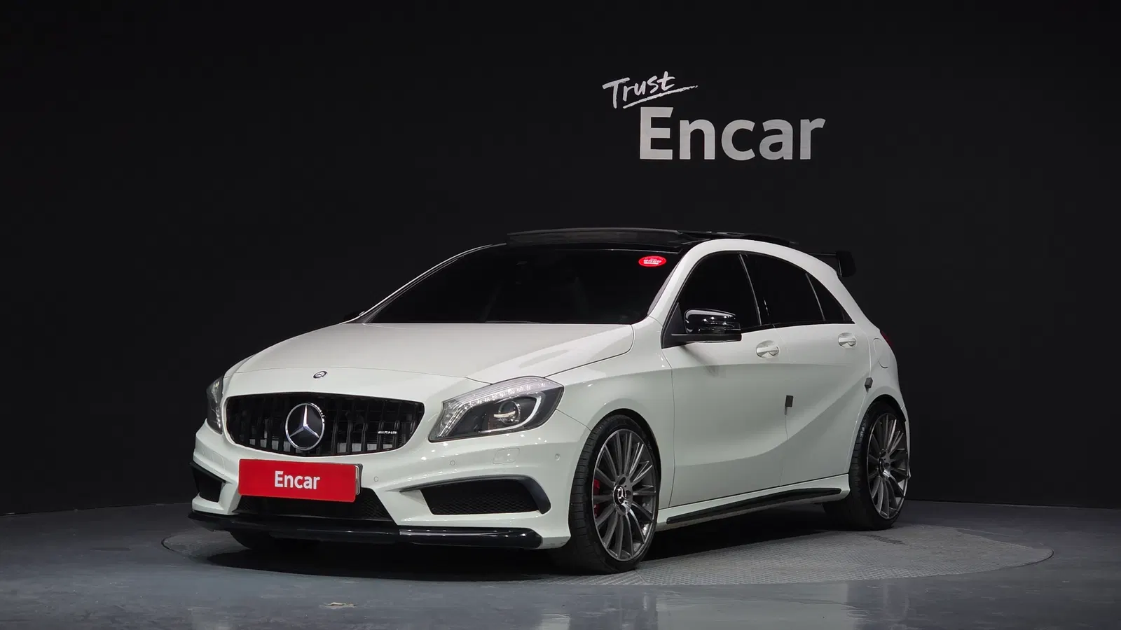 Mercedes-AMG Classe A A45 4MATIC (W176) 2015 — photo 1 sur 20