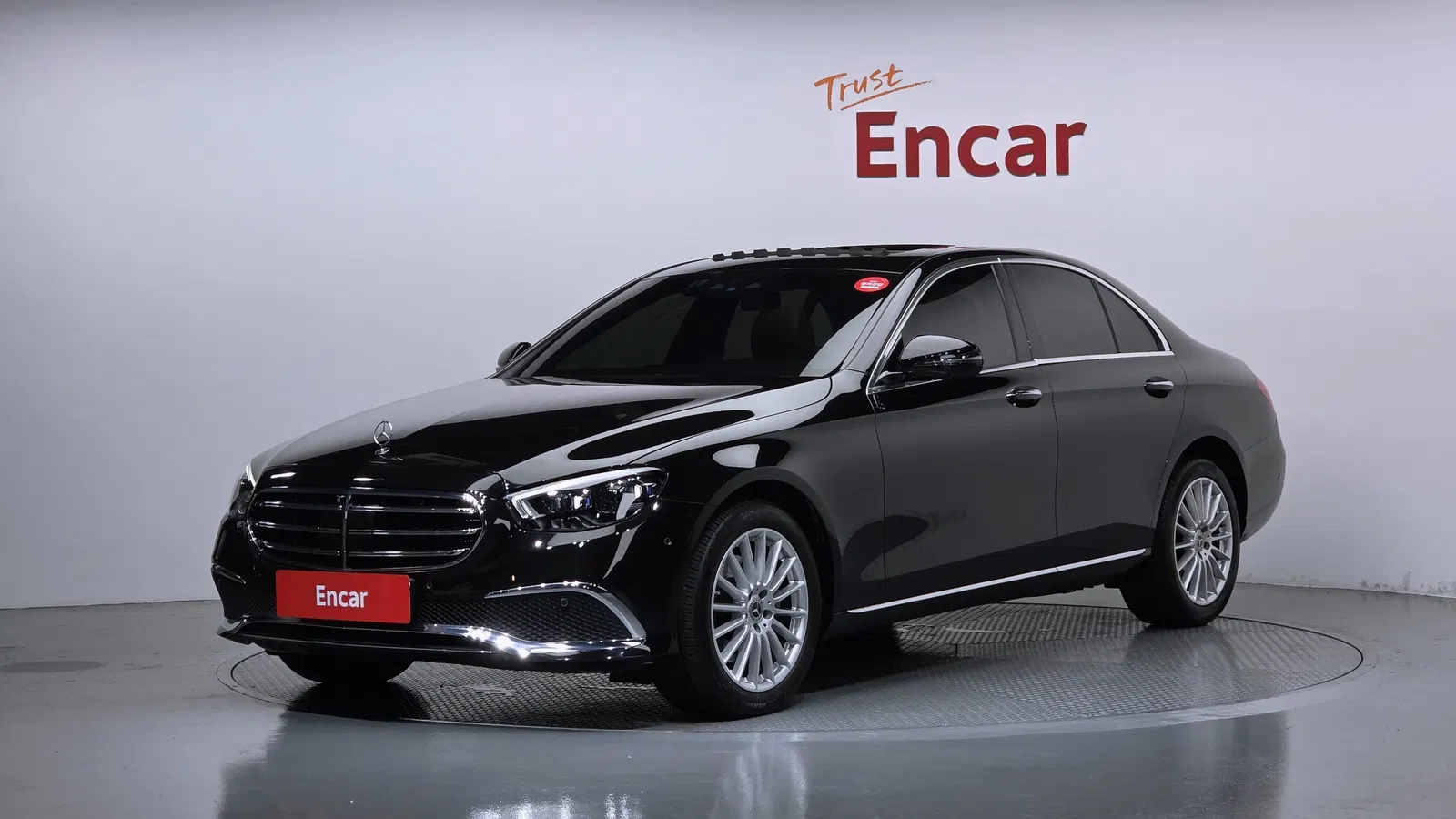 Mercedes-Benz Classe E E250 Exclusive (W213) 2023 — photo 1 sur 26
