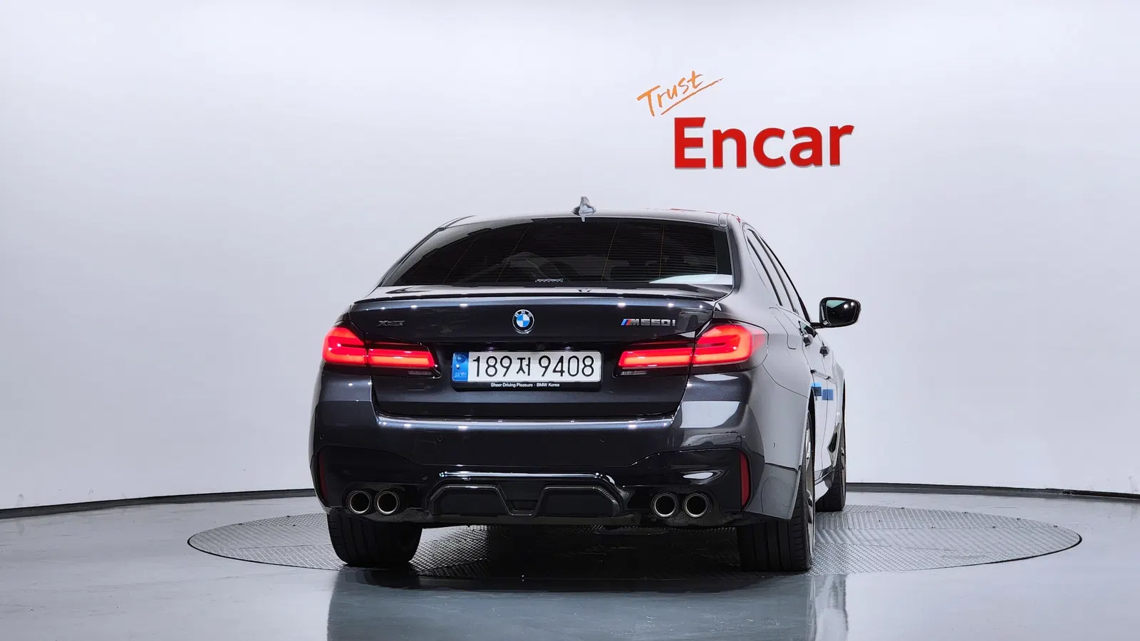 BMW Série 5 (G30) M550i xDrive 2022 — photo 1 sur 26