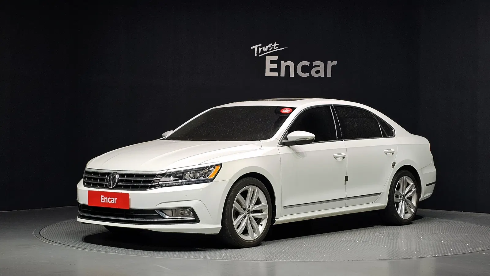 Volkswagen Passat 2.0 TSI 2018 — photo 1 sur 30