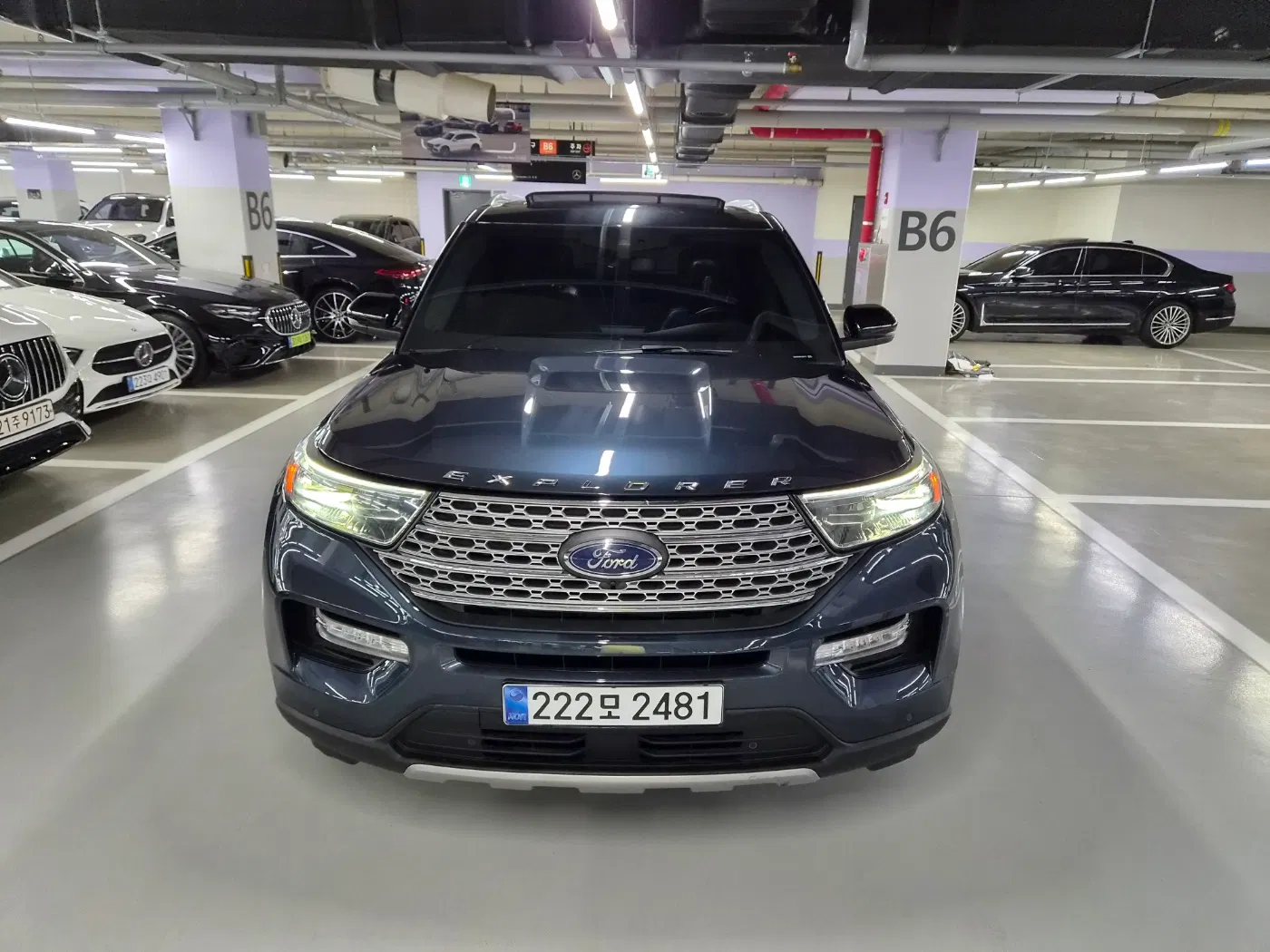 Ford Explorer 6e génération 2.3 Limited 4WD 2023 — photo 1 sur 26