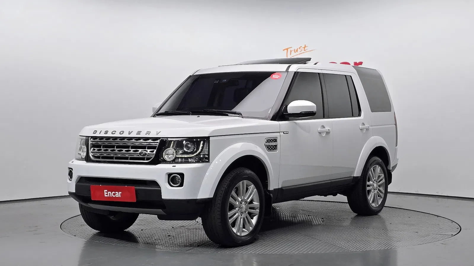 Land Rover Discovery 4 3.0 SDV6 HSE 2014 — photo 1 sur 26