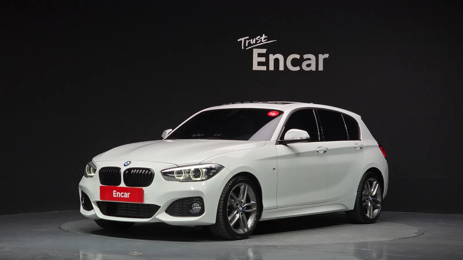 BMW Série 1 (F20) 118d M Sport Shadow 5 portes 2018 — photo 1 sur 36