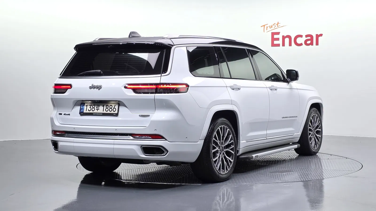 Jeep Grand Cherokee(WL) L 3.6 Summit Reserve 2021 — photo 1 sur 38