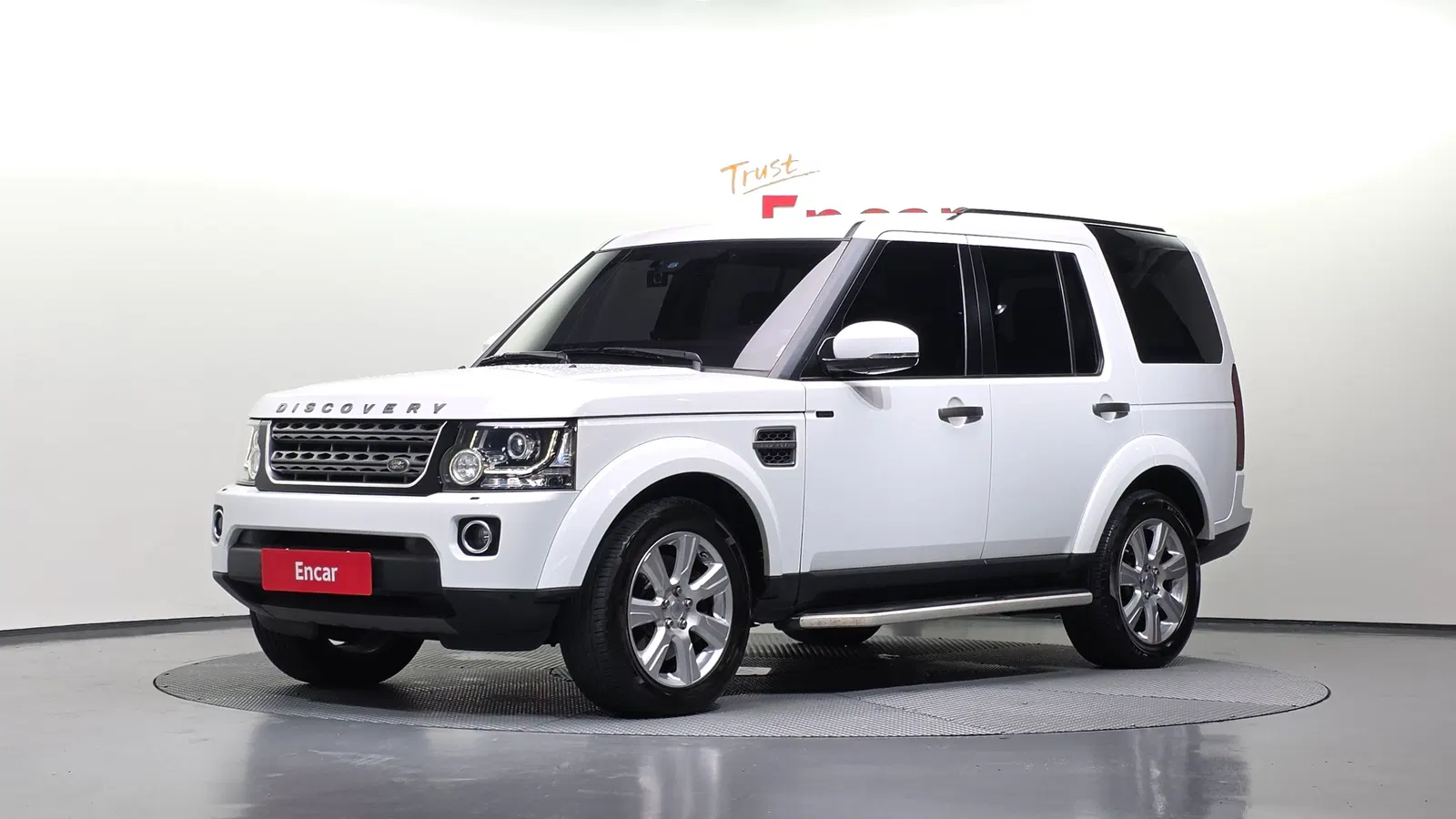 Land Rover Discovery 4 3.0 SDV6 SE 2016 — photo 1 sur 20