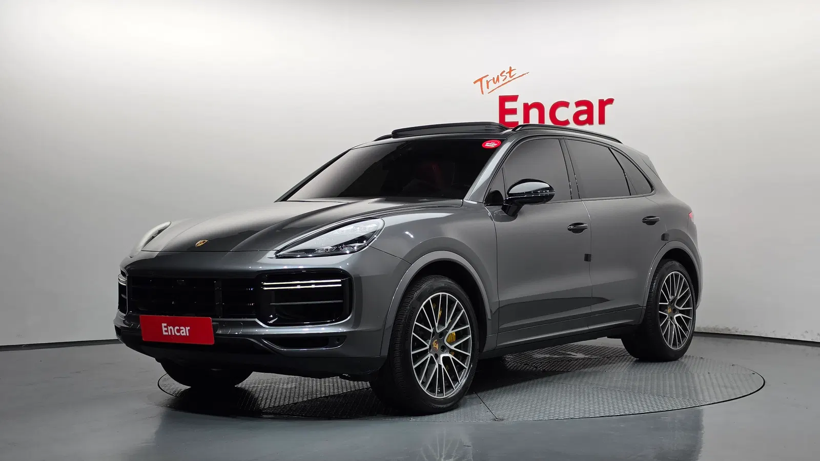 Porsche Cayenne (PO536) 4.0 Turbo 2020 — photo 1 sur 35
