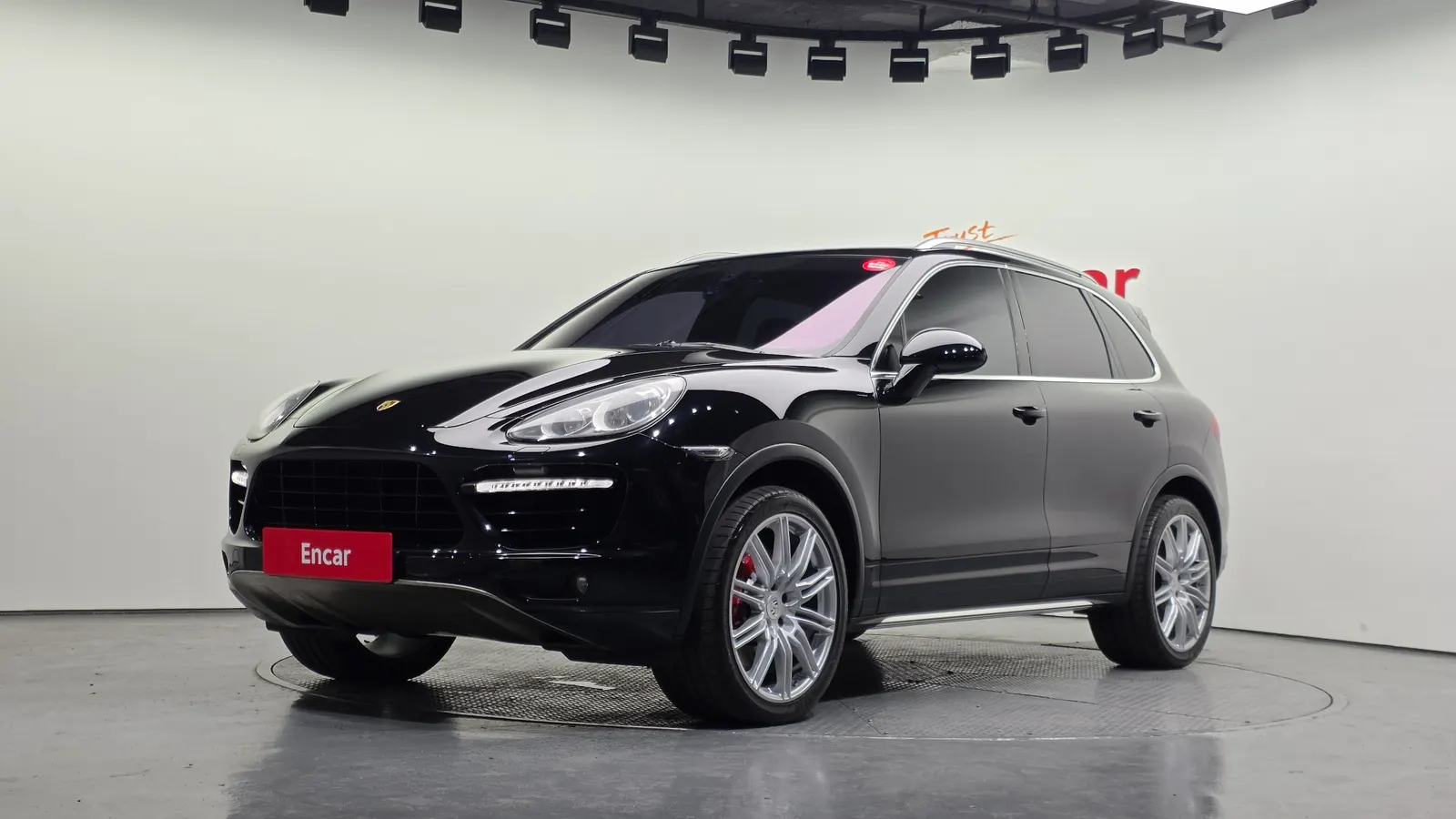 Porsche Cayenne 4.8 Turbo 2011 — photo 1 sur 20