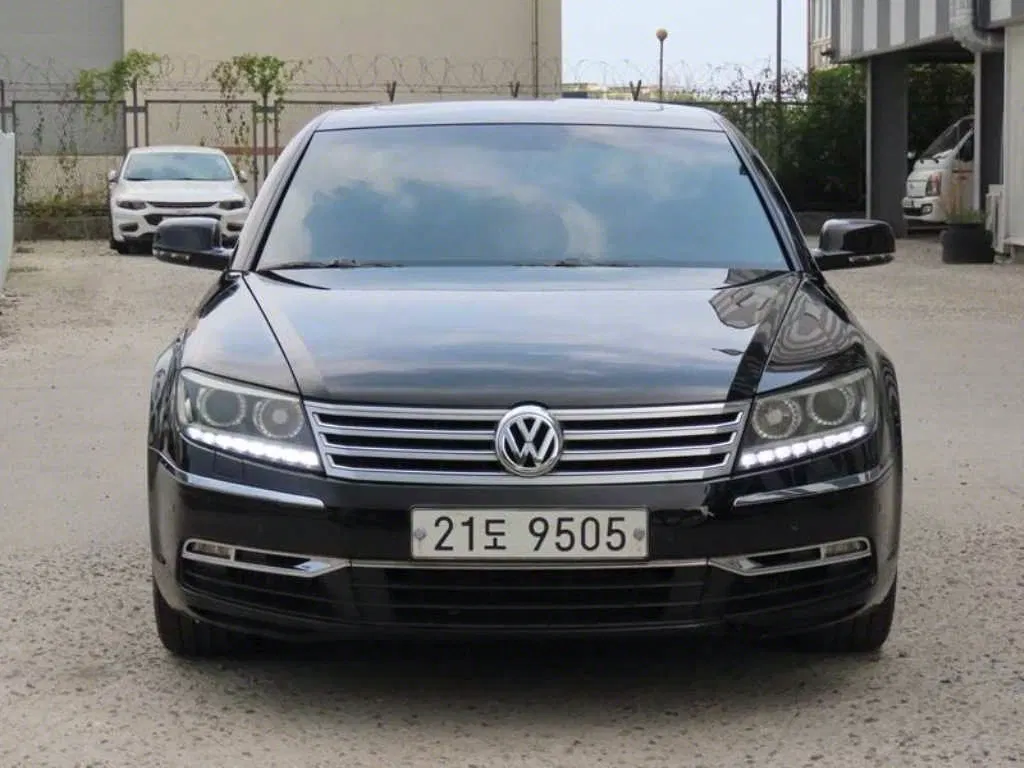 Volkswagen Phaeton V6 3.0 TDI 2013 — photo 1 sur 26